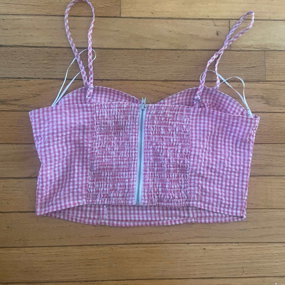 Simons Pink Checkered Crop Top - Picture 3 of 5